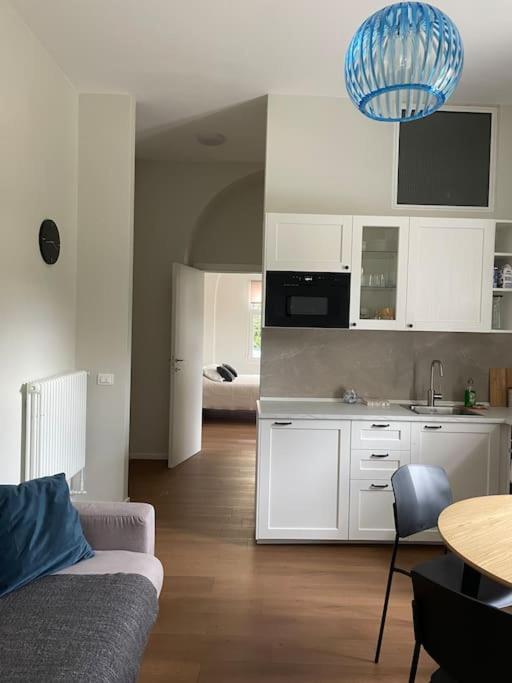 Ferienwohnung The Lime Tree Cozy Flat Riva del Garda Exterior foto